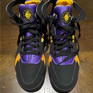 Nike Air Flight Huarache “Lakers Away” Shoes+Los Angeles Lakers Hat